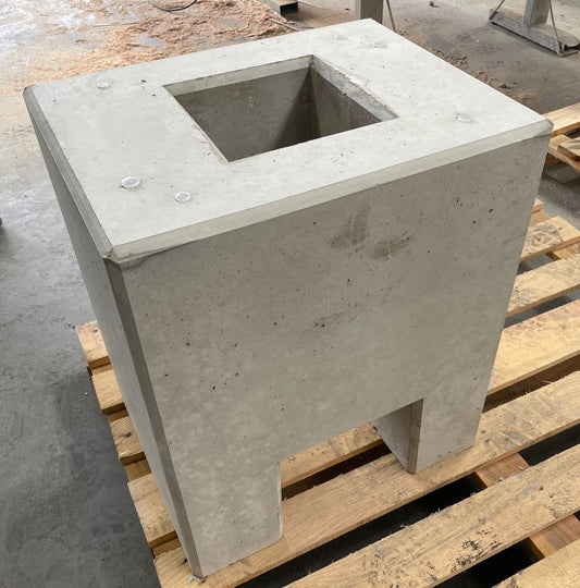 Cito 250 och Cito 500 betongfundament - prefabricerat fundament speciellt för Cito laddstolpe - 250 kg